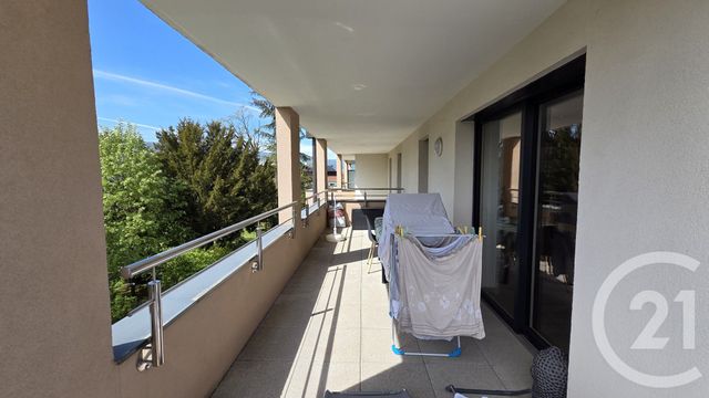 Appartement T3 à louer - 3 pièces - 81.14 m2 - RUMILLY - 74 - RHONE-ALPES - Century 21 Cd Immo