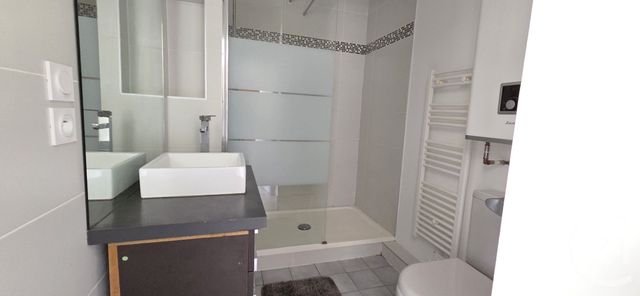 Appartement F1bis à louer - 2 pièces - 27.09 m2 - RUMILLY - 74 - RHONE-ALPES - Century 21 Cd Immo