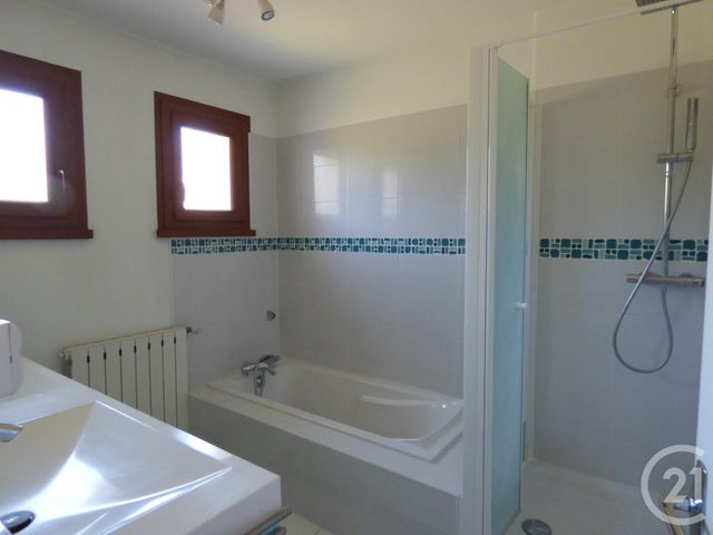 maison à louer - 6 pièces - 139.58 m2 - VALLIERES - 74 - RHONE-ALPES - Century 21 Cd Immo