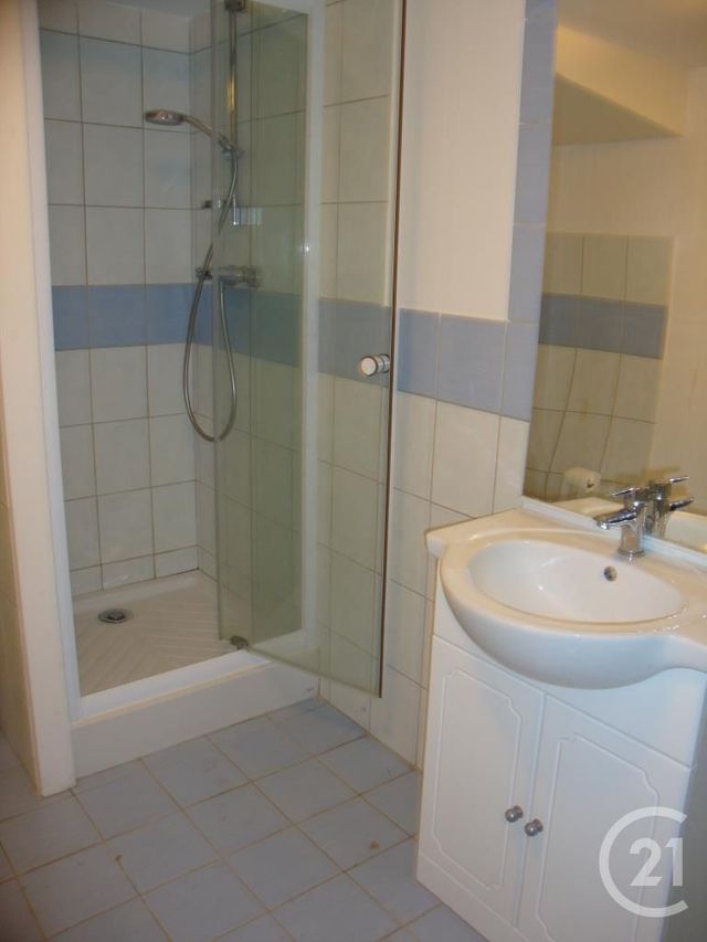 maison à louer - 6 pièces - 139.58 m2 - VALLIERES - 74 - RHONE-ALPES - Century 21 Cd Immo