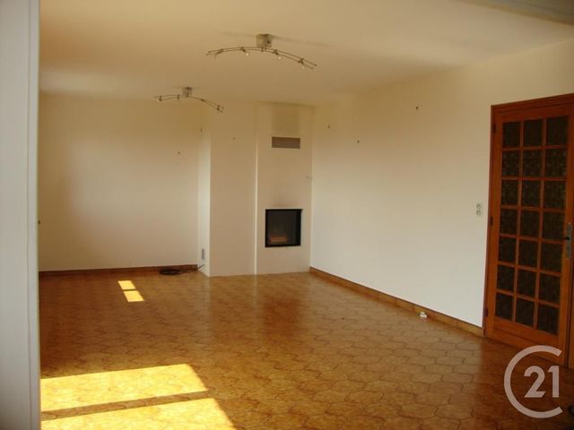 maison à louer - 6 pièces - 139.58 m2 - VALLIERES - 74 - RHONE-ALPES - Century 21 Cd Immo