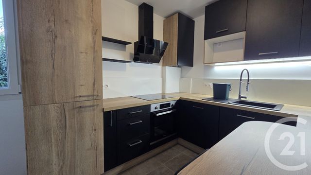 Appartement F3 à louer - 3 pièces - 61.12 m2 - CRAN GEVRIER - 74 - RHONE-ALPES - Century 21 Cd Immo