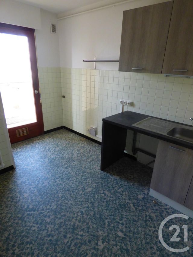 Appartement T3 à louer - 3 pièces - 68.07 m2 - ANNECY - 74 - RHONE-ALPES - Century 21 Cd Immo