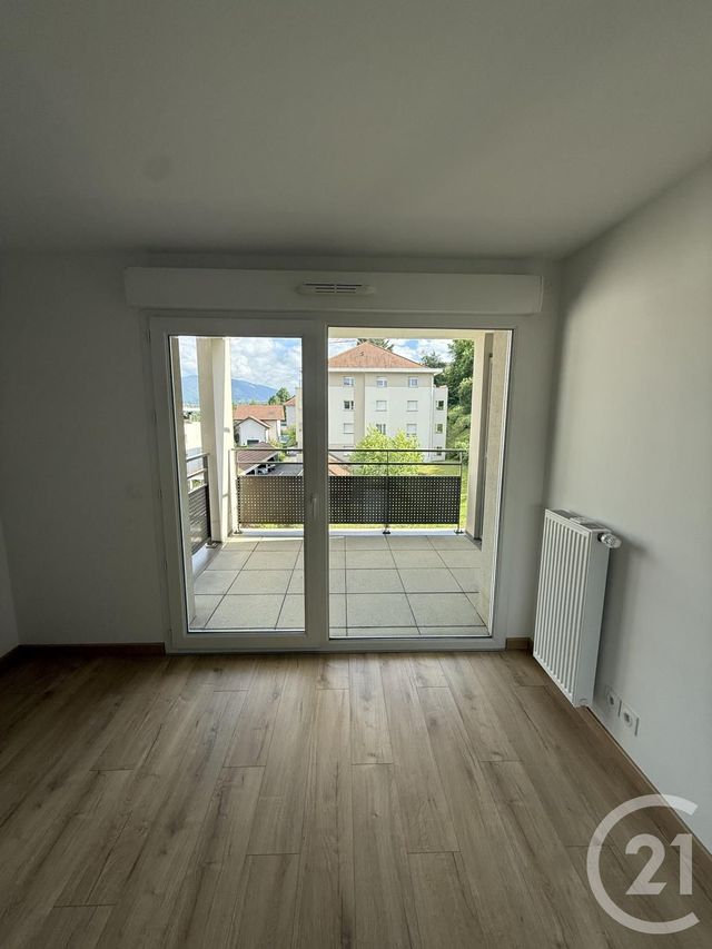 Appartement F4 à vendre - 4 pièces - 84.43 m2 - POISY - 74 - RHONE-ALPES - Century 21 Cd Immo