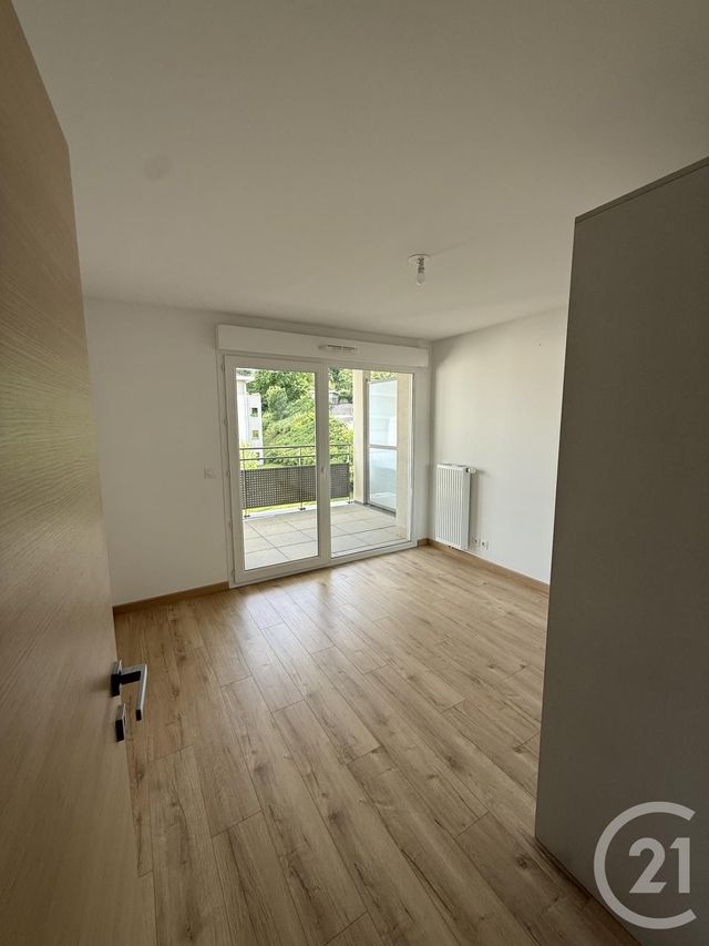 Appartement F4 à vendre - 4 pièces - 84.43 m2 - POISY - 74 - RHONE-ALPES - Century 21 Cd Immo