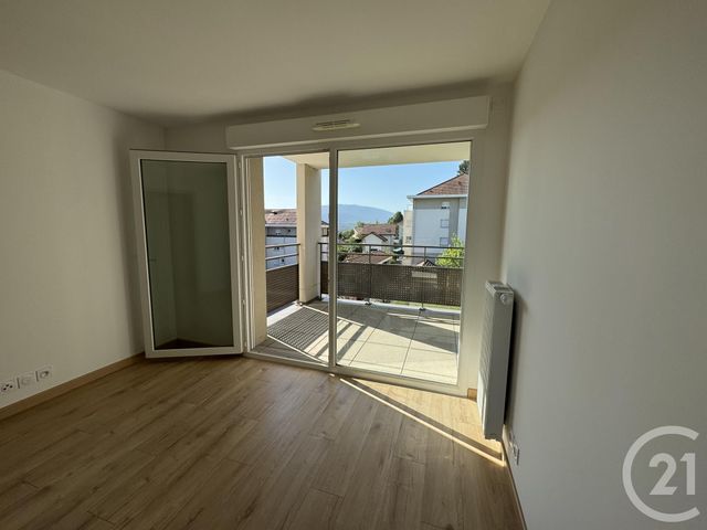 Appartement F4 à vendre - 4 pièces - 84.43 m2 - POISY - 74 - RHONE-ALPES - Century 21 Cd Immo