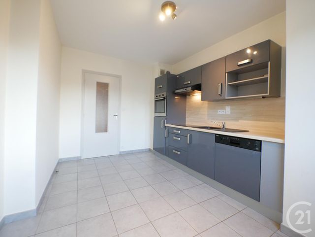 Appartement F2 à louer - 2 pièces - 52.41 m2 - RUMILLY - 74 - RHONE-ALPES - Century 21 Cd Immo
