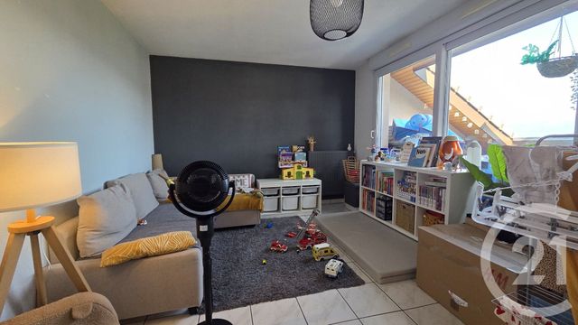 Appartement F3 à louer - 3 pièces - 60.29 m2 - POISY - 74 - RHONE-ALPES - Century 21 Cd Immo