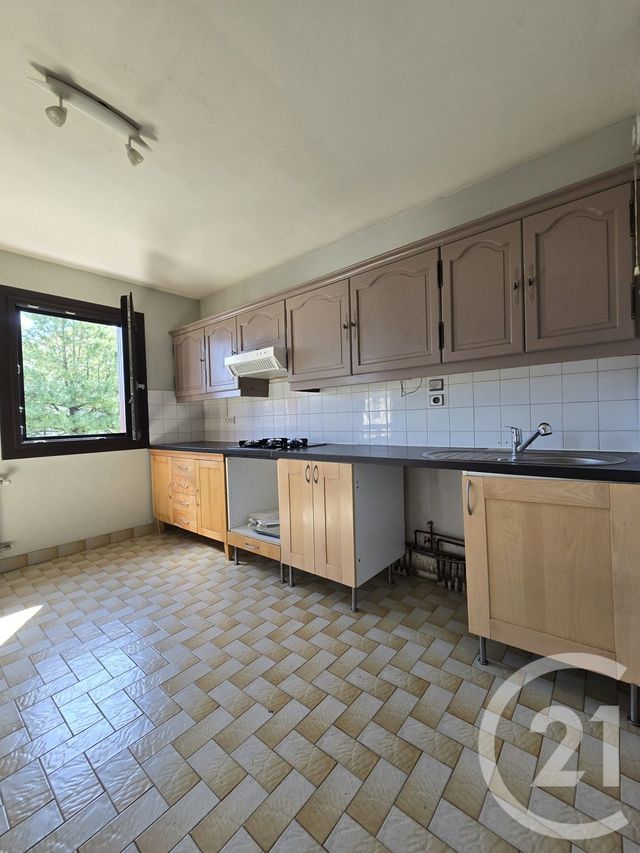 Appartement F2 à louer - 2 pièces - 55.39 m2 - RUMILLY - 74 - RHONE-ALPES - Century 21 Cd Immo