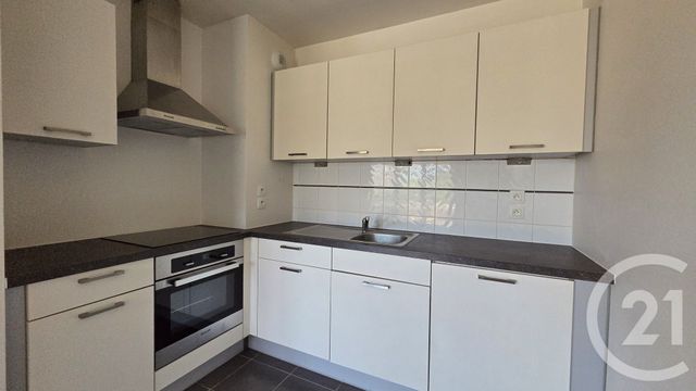 Appartement F2 à louer - 2 pièces - 45.75 m2 - SEYNOD - 74 - RHONE-ALPES - Century 21 Cd Immo