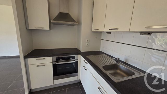 Appartement F2 à louer - 2 pièces - 45.75 m2 - SEYNOD - 74 - RHONE-ALPES - Century 21 Cd Immo
