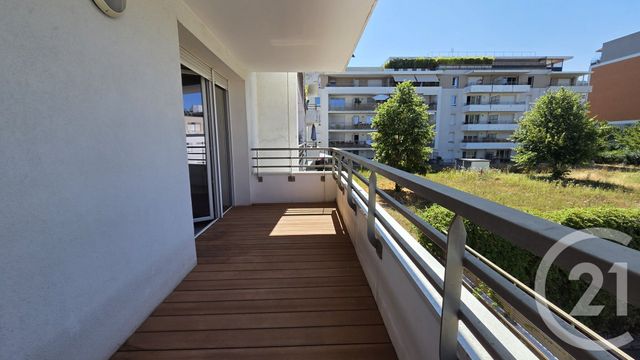 Appartement F2 à louer - 2 pièces - 45.75 m2 - SEYNOD - 74 - RHONE-ALPES - Century 21 Cd Immo