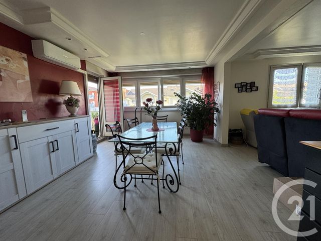 Appartement à vendre - 3 pièces - 83.95 m2 - MEYTHET - 74 - RHONE-ALPES - Century 21 Cd Immo