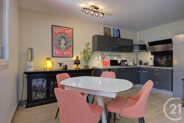 Appartement à vendre - 3 pièces - 67.21 m2 - ANNECY - 74 - RHONE-ALPES - Century 21 Cd Immo