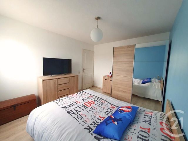 Appartement F3 à vendre - 3 pièces - 60.84 m2 - RUMILLY - 74 - RHONE-ALPES - Century 21 Cd Immo