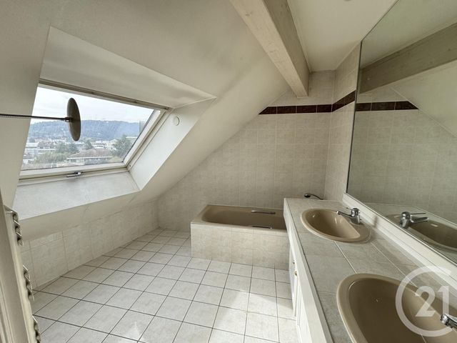 Appartement à vendre - 3 pièces - 51.96 m2 - ANNECY - 74 - RHONE-ALPES - Century 21 Cd Immo