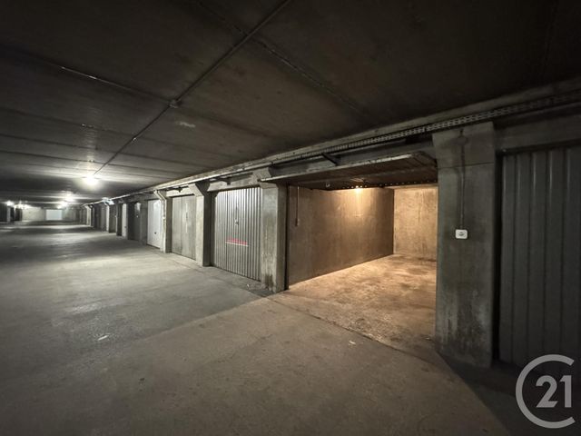 parking - ANNECY - 74