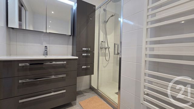 Appartement F2 à louer - 2 pièces - 56.82 m2 - ANNECY - 74 - RHONE-ALPES - Century 21 Cd Immo