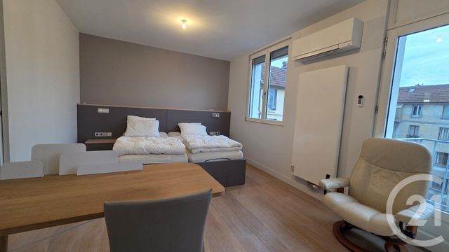 Appartement F2 à louer - 2 pièces - 56.82 m2 - ANNECY - 74 - RHONE-ALPES - Century 21 Cd Immo