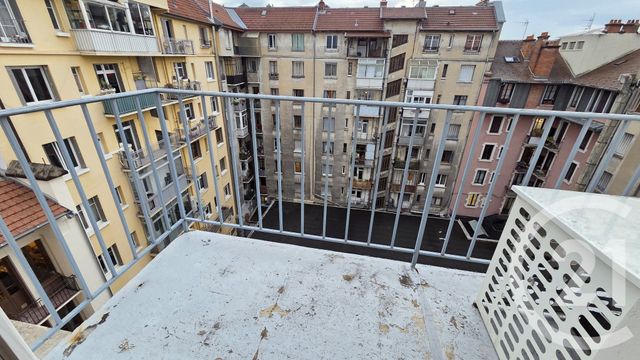 Appartement F2 à louer - 2 pièces - 56.82 m2 - ANNECY - 74 - RHONE-ALPES - Century 21 Cd Immo
